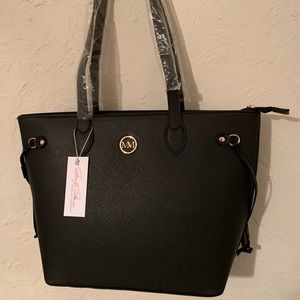 New Marilyn Monroe Never full Tote, Black